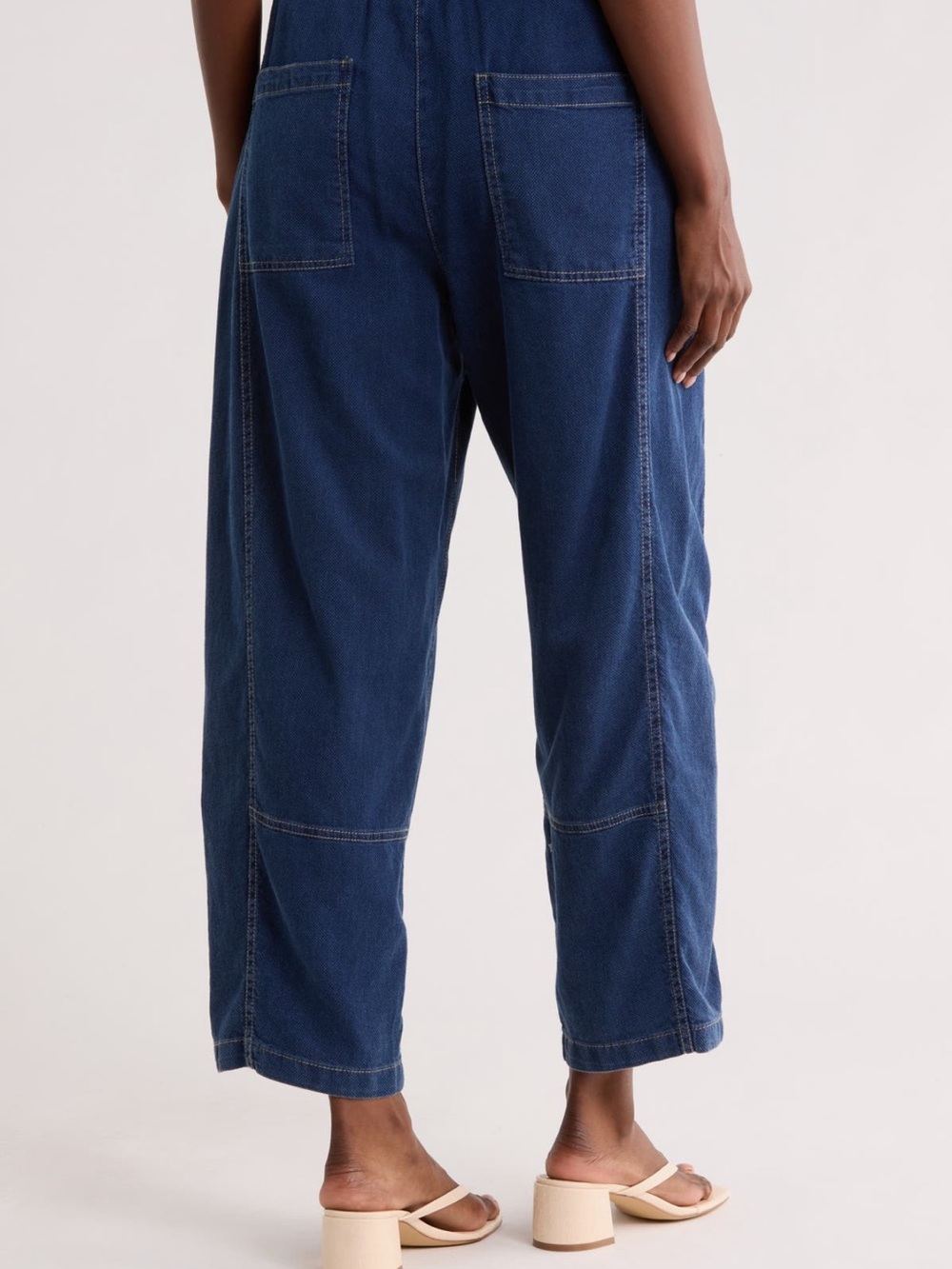 Max Studio Pique Barrel Ankle Pant - Picture 2 of 4